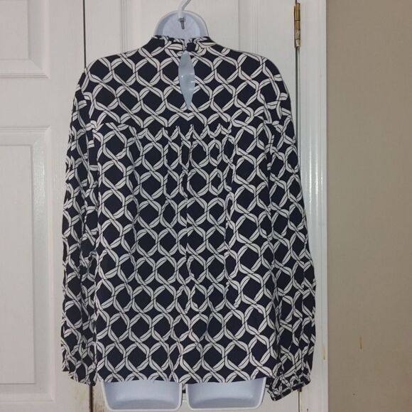 Crown & Ivy navy white long sleeve top blouse Sz 1X - Picture 4 of 5